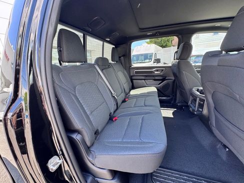 New 2026 RAM 1500 4x4 Crew Cab image 22