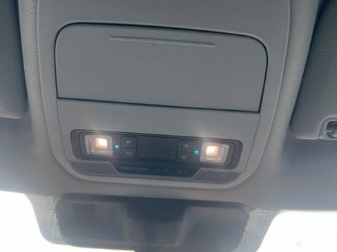Used 2021 Ford F150 XL AWD/4WD image 17