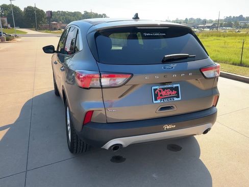 Used 2021 Ford Escape SE w/ Convenience Package image 7