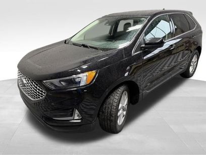 Used 2024 Ford Edge SEL w/ Convenience Package