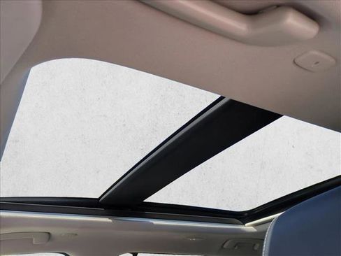 Certified 2023 Nissan Rogue SL w/ SL Premium Package image 16