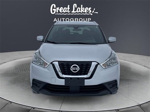 Used 2020 Nissan Kicks SV image 8