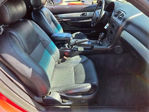 Used 2005 Ford Thunderbird RWD image 13