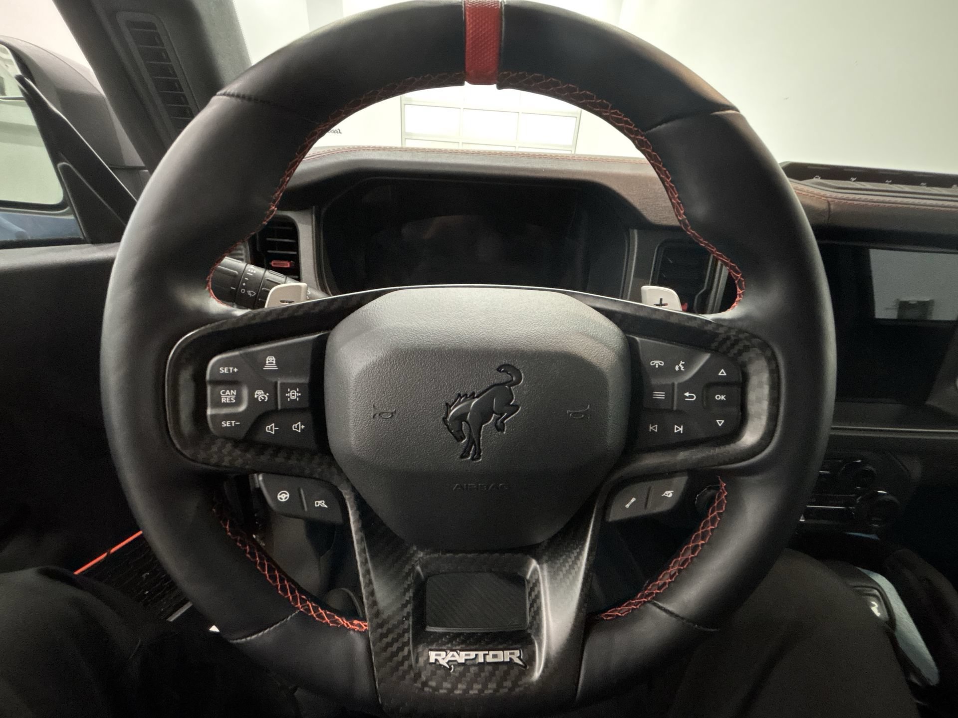 New 2025 Ford Bronco Raptor w/ Interior Carbon Fiber Pack AWD/4WD image 11