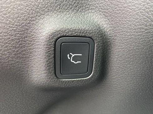 New 2026 Jeep Compass Limited AWD/4WD image 17