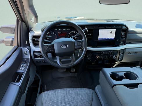 Used 2023 Ford F350 XLT w/ XLT Value Package AWD/4WD image 7