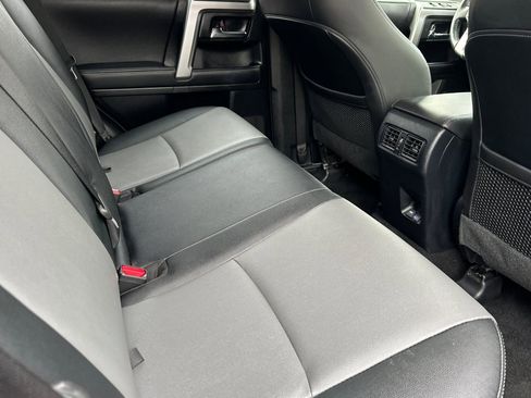 Used 2024 Toyota 4Runner SR5 Premium image 18