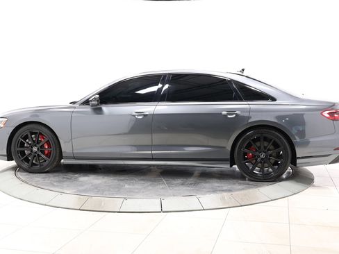 Used 2023 Audi S8 w/ S8 Comfort Plus Package AWD/4WD image 8