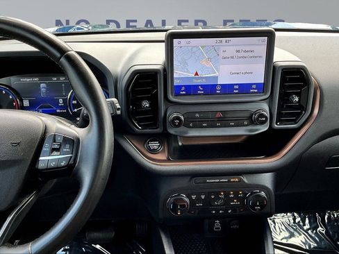 Used 2024 Ford Bronco Sport Outer Banks image 9