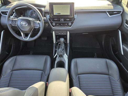 Used 2024 Toyota Corolla Cross AWD Hybrid w/ Convenience Package image 11