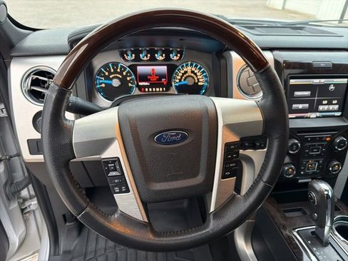 Used 2014 Ford F150 Platinum image 25