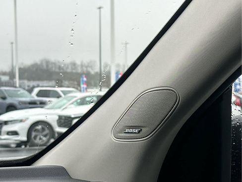 New 2025 Honda Pilot Touring image 39