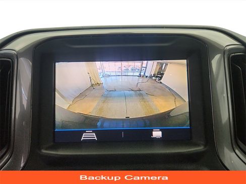 Used 2020 Chevrolet Silverado 1500 Custom w/ Custom Value Package image 14