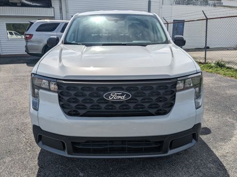 New 2025 Ford Maverick XLT w/ XLT Luxury Package AWD/4WD image 8