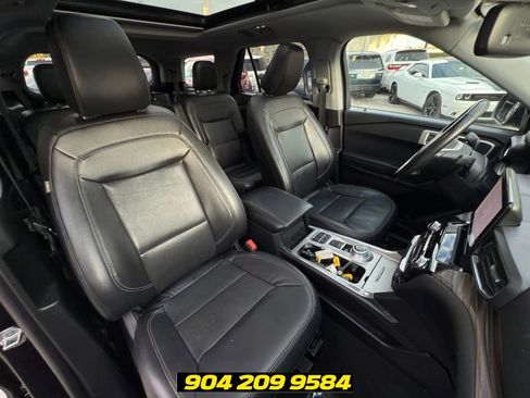 Used 2021 Ford Explorer Limited w/ Equipment Group 301A RWD image 42