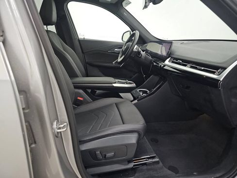 Used 2023 BMW X1 xDrive28i AWD/4WD image 8