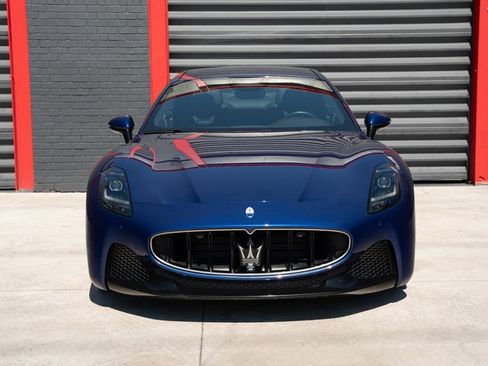 Used 2024 Maserati GranTurismo Modena AWD/4WD image 2
