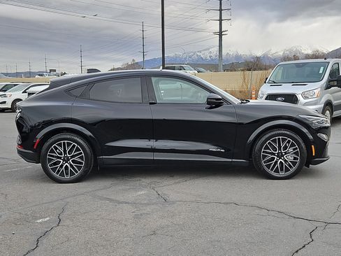 Used 2025 Ford Mustang Mach-E Premium image 2