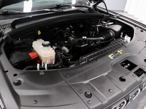 Used 2024 Jeep Grand Cherokee L Laredo w/ Luxury Tech Group I image 17