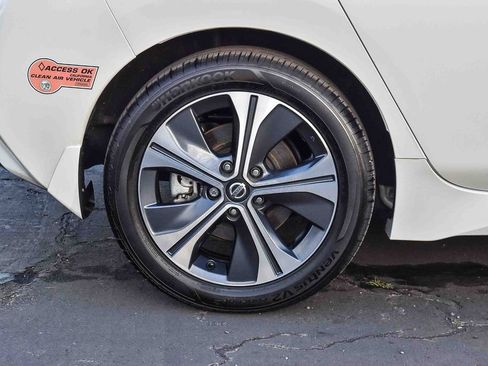 Used 2020 Nissan Leaf SL Plus w/ Protection Package image 12