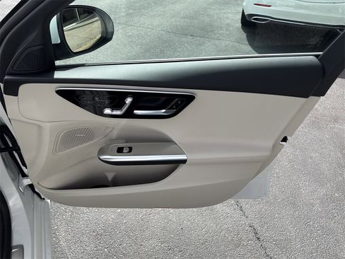 Certified 2022 Mercedes-Benz C 300 4MATIC Sedan image 29