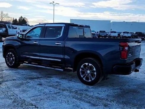 Certified 2022 Chevrolet Silverado 1500 High Country w/ Z71 Off-Road Package image 6