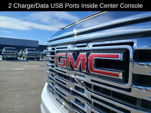 Certified 2025 GMC Sierra 1500 Denali w/ Technology Package image 37
