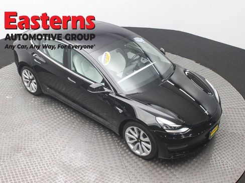 Used 2018 Tesla Model 3 Long Range image 3