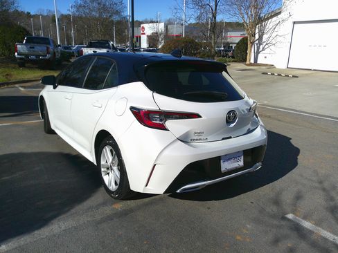 Used 2022 Toyota Corolla SE image 8