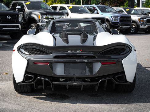 Used 2018 McLaren 570S Spider RWD image 10