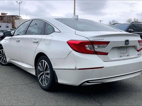 Used 2022 Honda Accord EX-L image 3