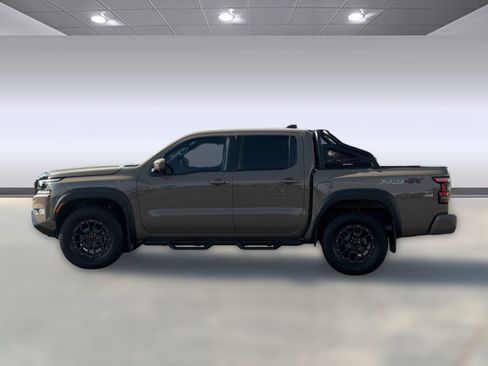 Used 2023 Nissan Frontier PRO-4X w/ Pro-4X Premium Package AWD/4WD image 3