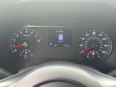 Used 2020 Kia Soul LX FWD image 24