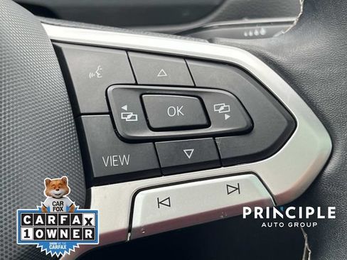 Used 2023 Volkswagen Tiguan SE R-Line FWD image 22