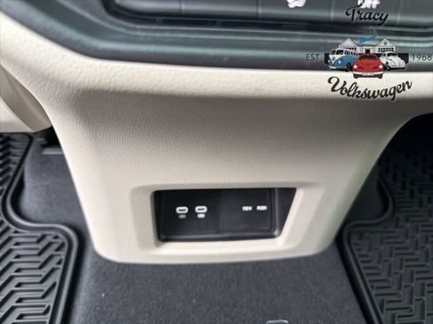 New 2026 Volkswagen Atlas SE image 22