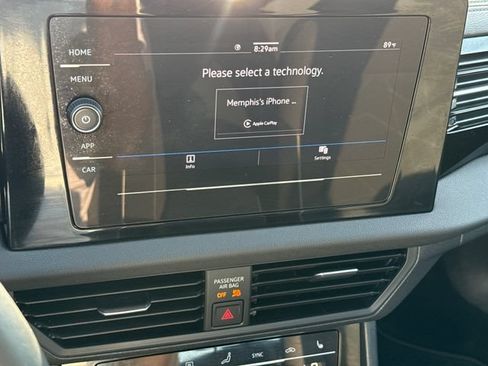 Used 2025 Volkswagen Jetta Sport FWD image 25
