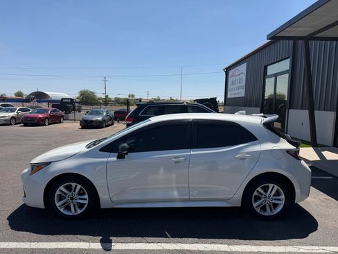 Used 2020 Toyota Corolla SE FWD image 4