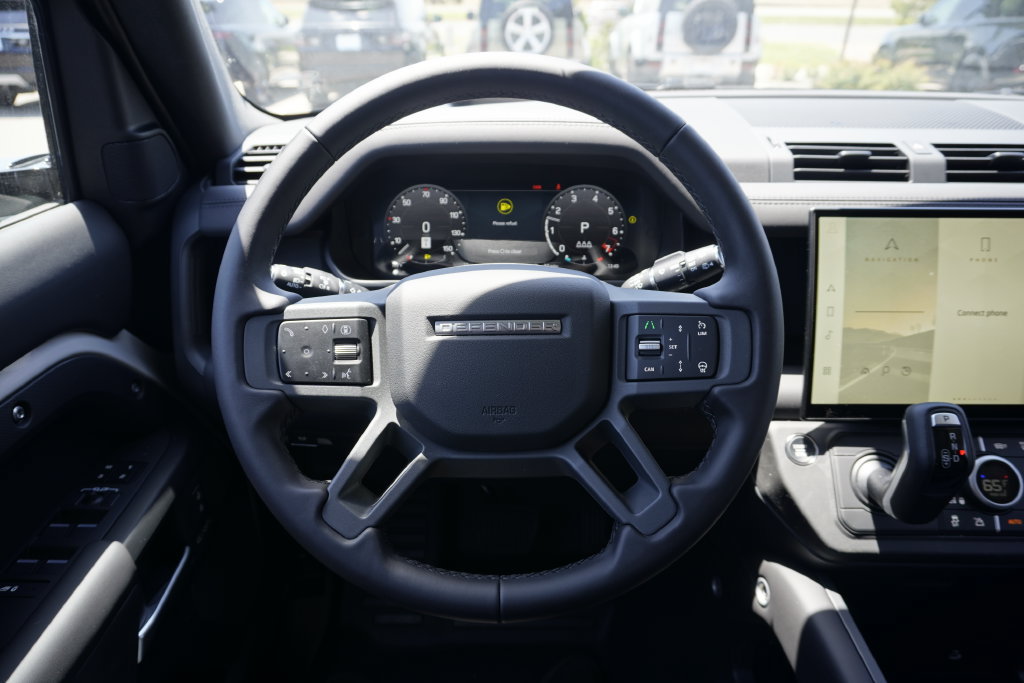 New 2026 Land Rover Defender 110 X-Dynamic SE AWD/4WD image 10
