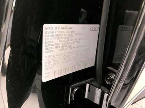 New 2025 Audi Q5 Premium Plus image 14