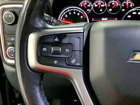 Used 2021 Chevrolet Silverado 1500 LT RWD image 21