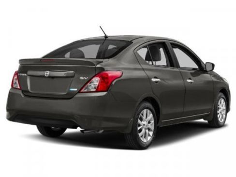 Used 2015 Nissan Versa S Plus image 2