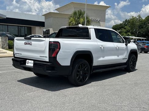 New 2026 GMC Sierra EV Elevation w/ LPO, Elevation Dark Package image 7