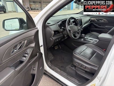Used 2023 Chevrolet Traverse Premier w/ Redline Edition AWD/4WD image 6