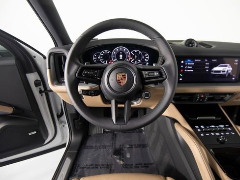 New 2026 Porsche Cayenne image 15