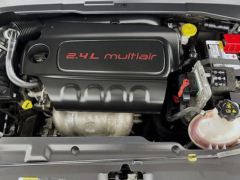 Used 2022 Jeep Compass Latitude image 27