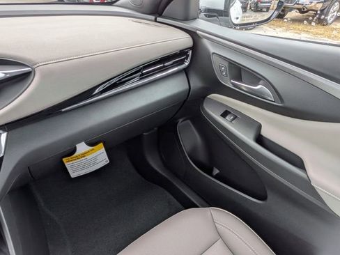 New 2026 Buick Envista Avenir image 16