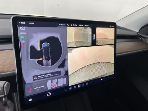 Used 2025 Tesla Model Y Long Range AWD/4WD image 29