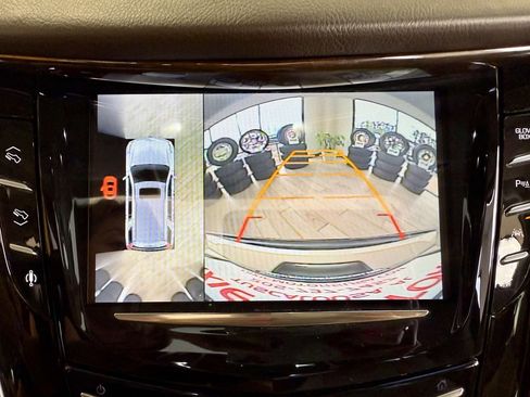 Used 2016 Cadillac Escalade Premium image 11