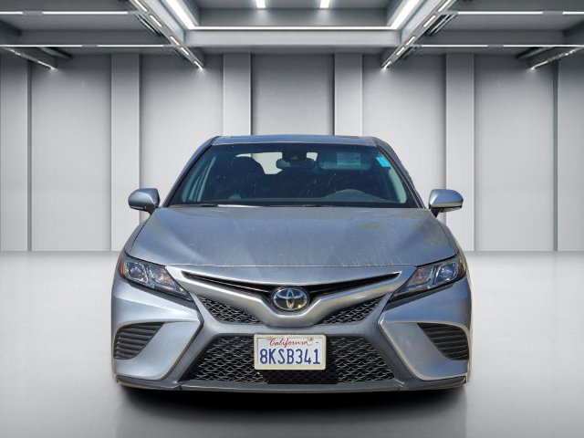 Used 2019 Toyota Camry SE w/ Audio Package FWD image 2
