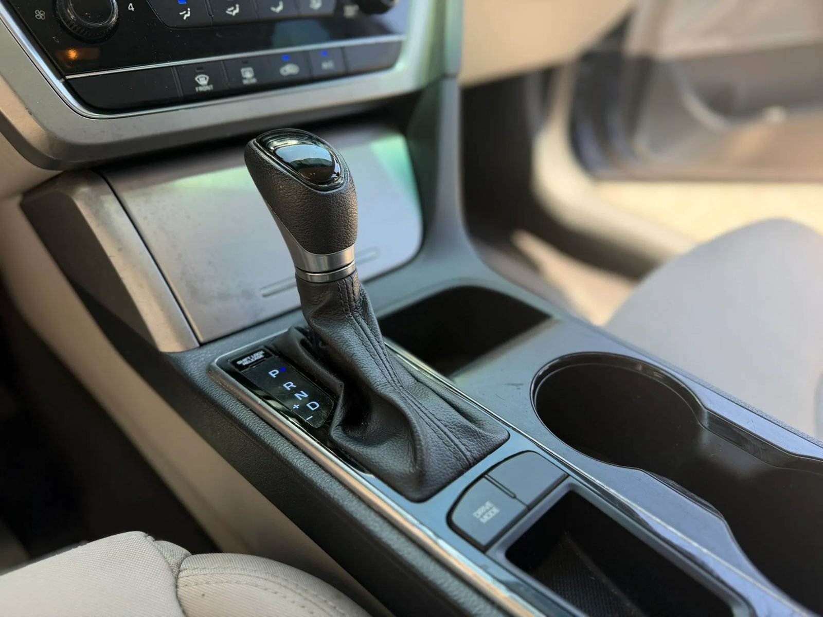 Used 2016 Hyundai Sonata SE FWD image 17